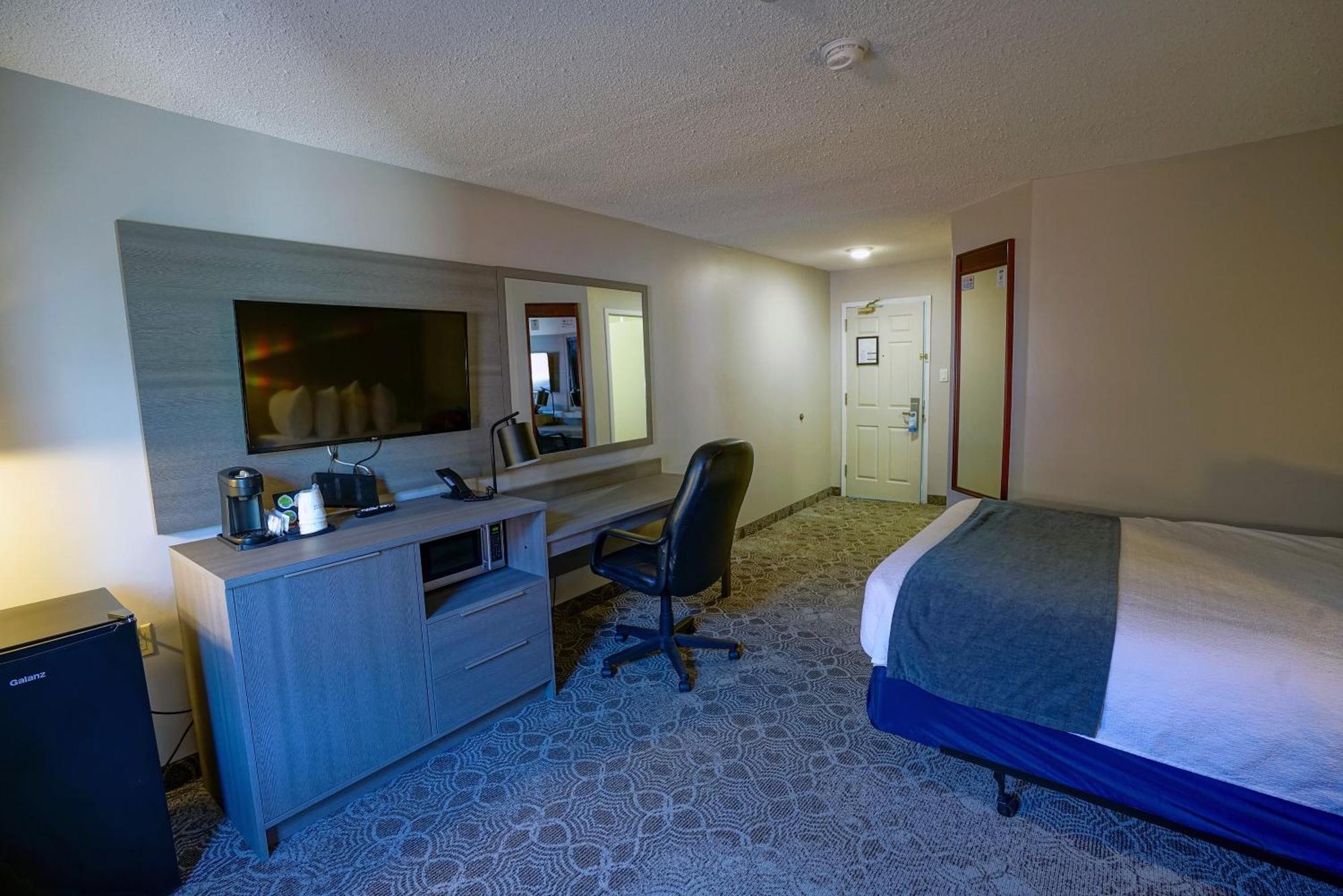 Travelodge Hotel By Wyndham Sudbury Exteriör bild